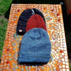 3 Beanie hats lot #4